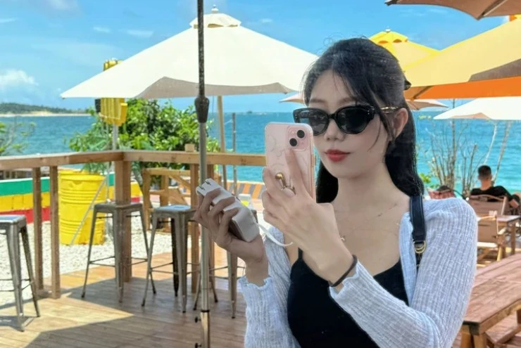 Có nên vừa sạc vừa dùng pin dự phòng? Có nên vừa sạc vừa dùng pin dự phòng?