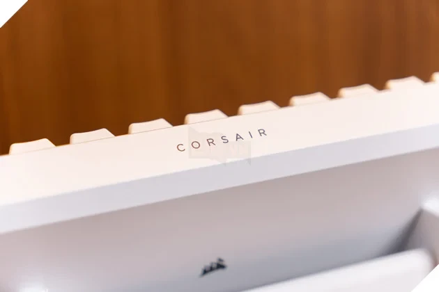 COMBO Corsair Clipper Pro Mini 60 & HS35 v3 Wireless: Bộ đôi gaming gear đáng chú ý cho game thủ FPS hiện đại