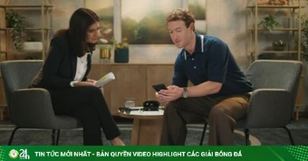Cộng đồng dậy sóng với chiếc smartphone đời cũ mà Mark Zuckerberg đang dùng