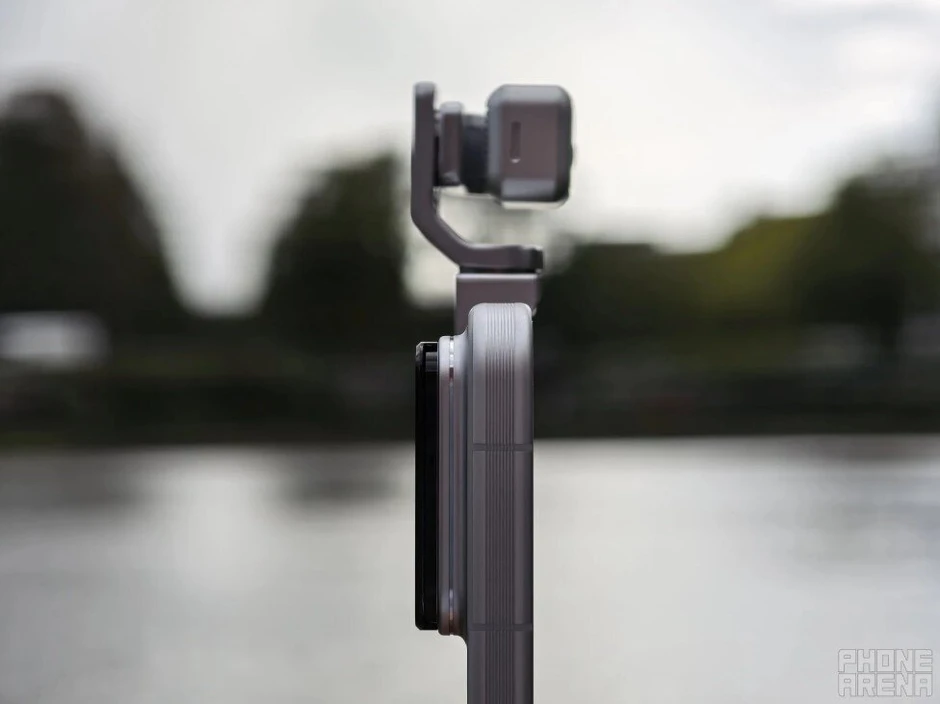 Đánh giá chi tiết smartphone robot - Honor Robot Phone Đánh giá chi tiết smartphone robot - Honor Robot Phone