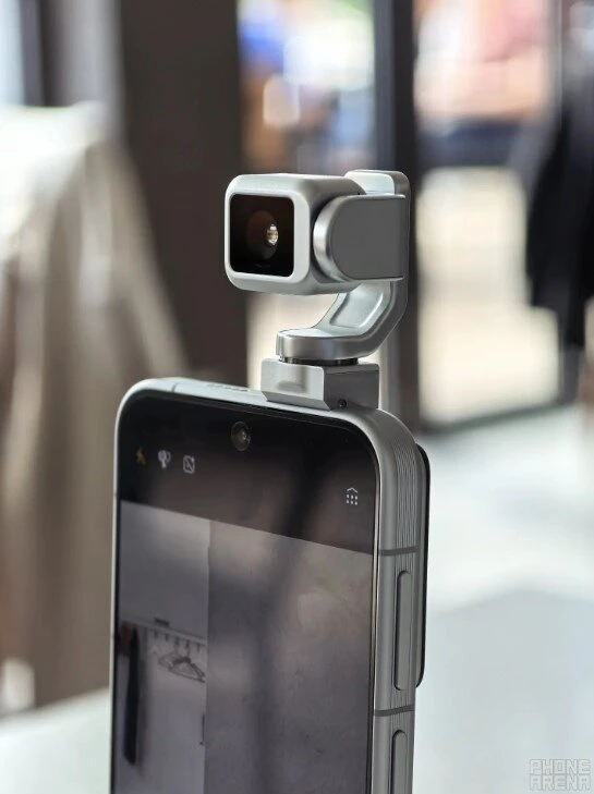 Đánh giá chi tiết smartphone robot - Honor Robot Phone Đánh giá chi tiết smartphone robot - Honor Robot Phone