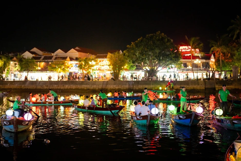 Đánh giá OPPO Find X9s: Chiếc Hasselblad đầu tiên cho Gen Z mê sống ảo Đánh giá OPPO Find X9s: Chiếc Hasselblad đầu tiên cho Gen Z mê sống ảo