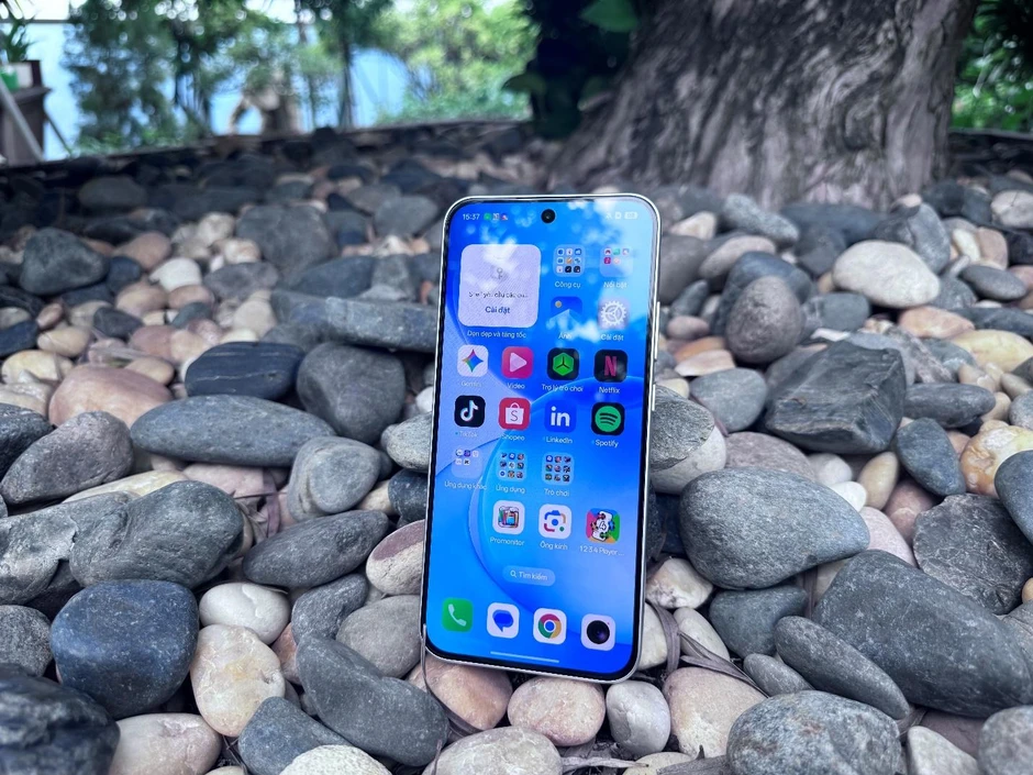 Đánh giá OPPO Reno16 Series: Thiết kế cực “độc”, camera quá “đỉnh”