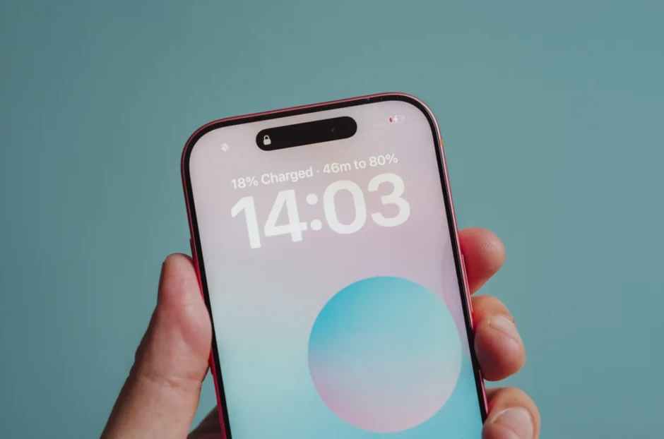 Đâu là smartphone sạc pin nhanh nhất thế giới?