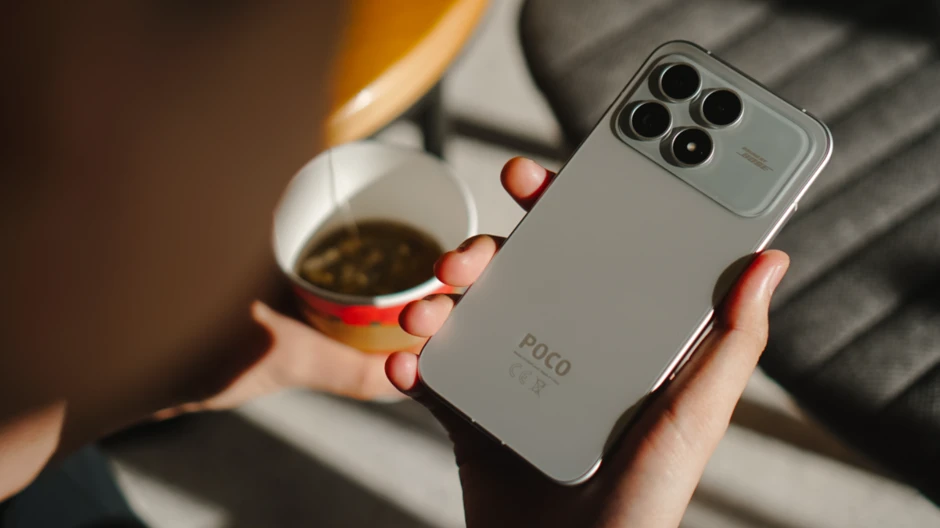 Đây là 5 smartphone Android tầm trung hấp dẫn nhất năm