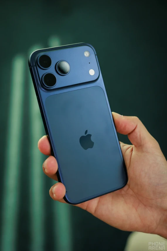 Đây là đối thủ mới nhất của iPhone 18 Pro Max - Vivo X500 Pro