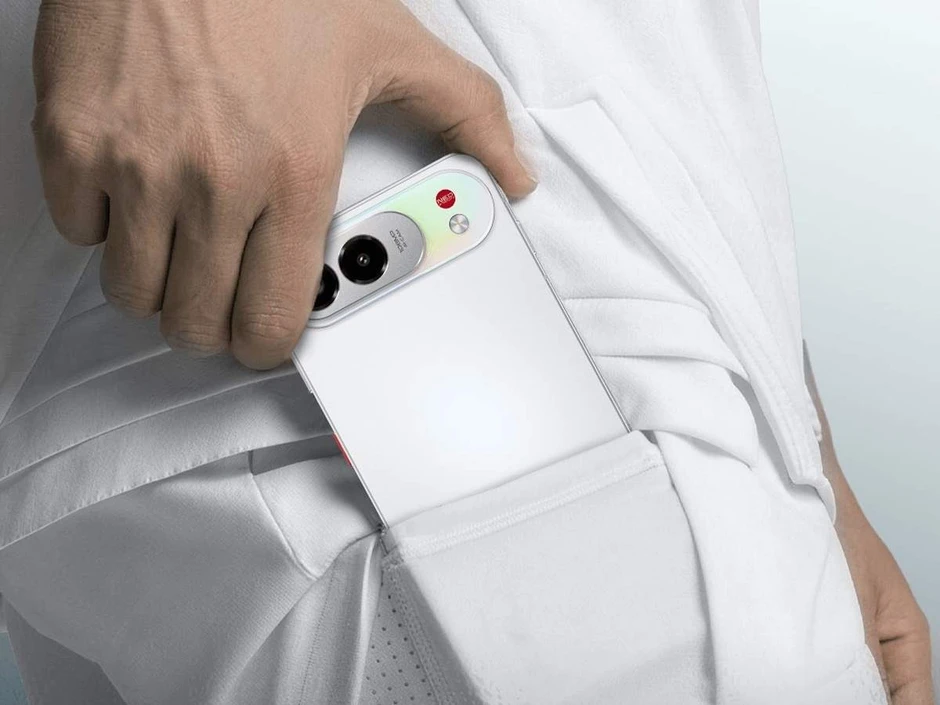 Đối thủ iPhone Air chính thức ra mắt: Mỏng 5.99 mm nhưng có pin 5.000 mAh, màn 144Hz Đối thủ iPhone Air chính thức ra mắt: Mỏng 5.99 mm nhưng có pin 5.000 mAh, màn 144Hz