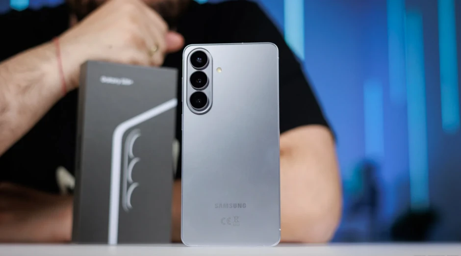 Galaxy S26 và Galaxy S26 Plus đang làm nền cho Galaxy S26 Ultra? Galaxy S26 và Galaxy S26 Plus đang làm nền cho Galaxy S26 Ultra?