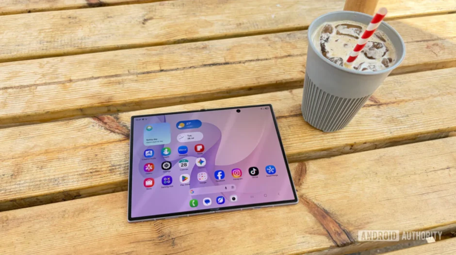 Galaxy Z Fold8 đang cứu cánh cho Samsung