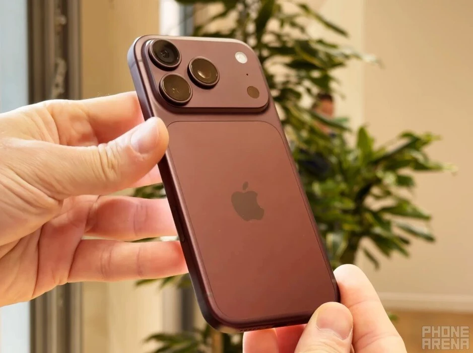 Galaxy Z Fold8, Galaxy Z Fold8 Ultra và iPhone 18 Pro đều có một điểm chung tuyệt vời