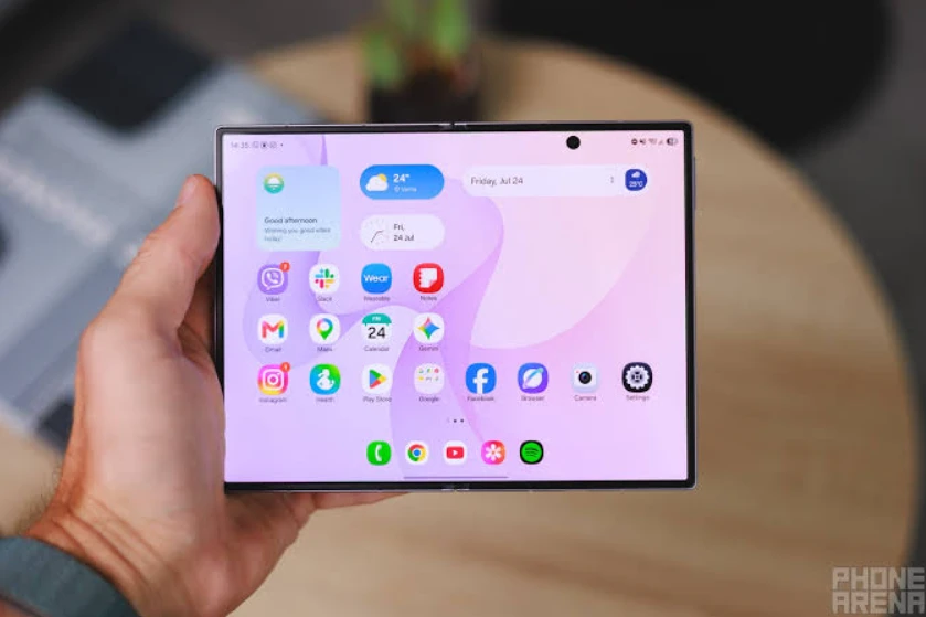 Đánh giá Galaxy Z Fold8: thiết kế hộ chiếu có thực sự xứng đáng với giá tiền?