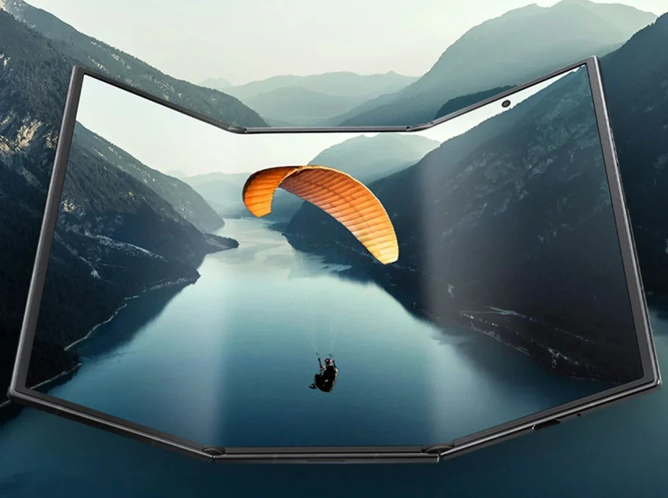Galaxy Z TriFold màn hình gập 3 của Samsung sẽ thay thế laptop?