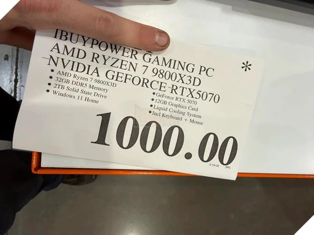 Gamer săn được dàn PC Ryzen 7 9800X3D và RTX 5070 với giá chỉ... 1.000 USD Gamer săn được dàn PC Ryzen 7 9800X3D và RTX 5070 với giá chỉ... 1.000 USD