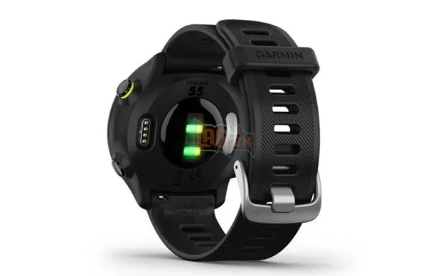 Garmin Forerunner 55 khi chạy dưới mưa: Gọn nhẹ, dễ thao tác Garmin Forerunner 55 khi chạy dưới mưa: Gọn nhẹ, dễ thao tác