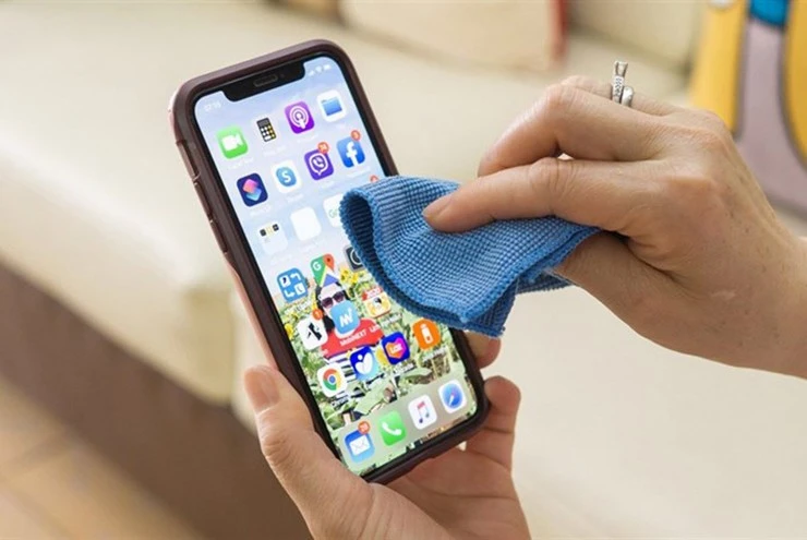 Giá smartphone tăng cao, đây là những cách giúp “hồi sinh” máy cũ
