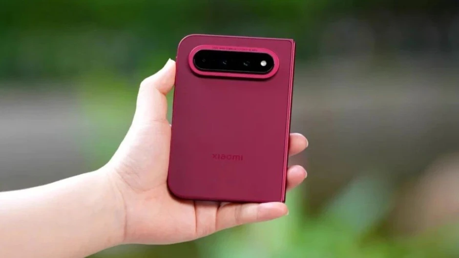 Giá sửa Xiaomi 18 Fold: Màn hình đắt đỏ, nhưng có chi tiết còn gây sốc hơn