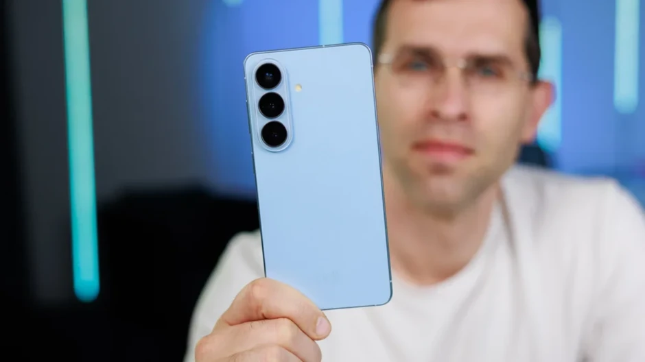 Hàng loạt smartphone sẵn sàng tăng giá trong năm nay