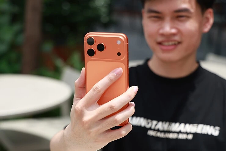 iPhone 17 Pro Max vẫn bán chạy dù giá bán gần như không giảm iPhone 17 Pro Max vẫn bán chạy dù giá bán gần như không giảm