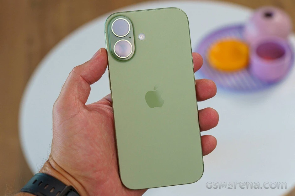 iPhone 17 tiếp tục đắt khách nhất thế giới trong quý 2