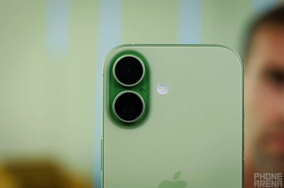 iPhone 17 và iPhone 11: Sau 6 năm có đáng nâng cấp?
