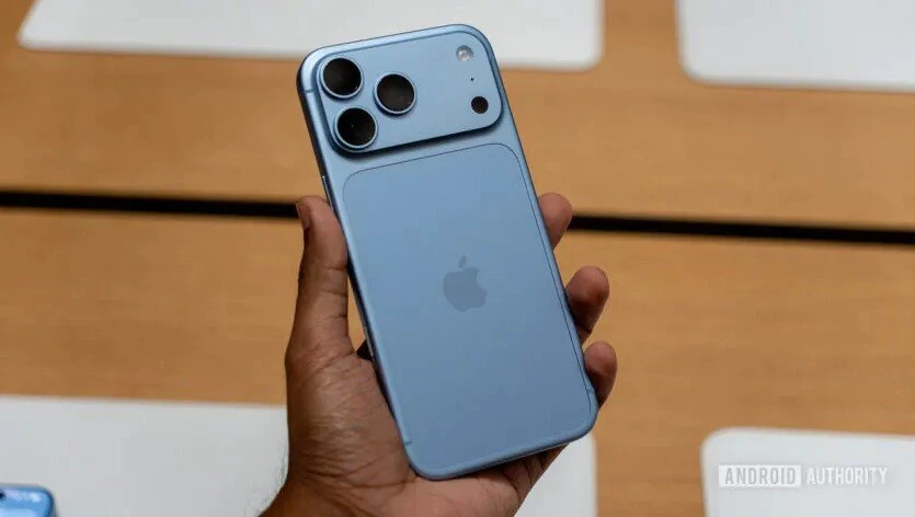iPhone 18 Pro dù đẳng cấp vẫn bị chê iPhone 18 Pro dù đẳng cấp vẫn bị chê