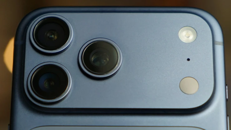 iPhone 18 Pro Max: Apple đánh đổi điều gì để có pin khủng? iPhone 18 Pro Max: Apple đánh đổi điều gì để có pin khủng?