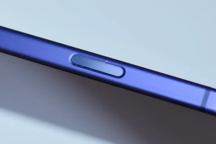 iPhone 18 Pro Max có thật sự nồi đồng cối đá không cần ốp lưng?