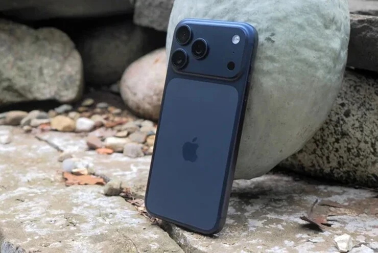 Loạt smartphone có sức mạnh vượt trội hơn những gì người dùng cần Loạt smartphone có sức mạnh vượt trội hơn những gì người dùng cần