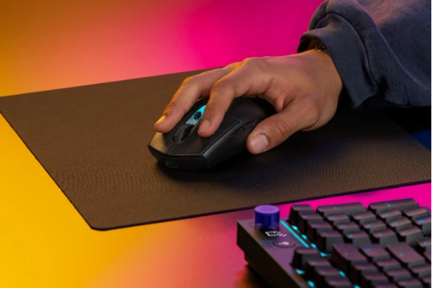 Logitech G304 X SUPERLIGHT – chuột không dây siêu nhẹ 59g cảm biến HERO 44K Chuột không dây G304 X SUPERLIGHT siêu nhẹ 59g với cảm biến HERO 44K của Logitech G