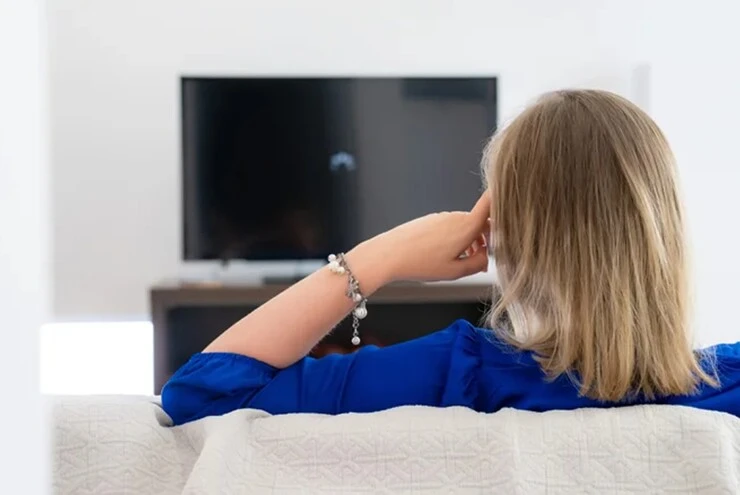 Lý do người dùng thấy Smart TV ngày càng chậm và cách xử lý hiệu quả?