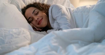 Miếng dán não NEUSLeeP giúp người dùng vào giấc ngủ REM sớm hơn 43 phút