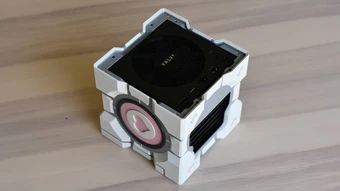 Mở Bán Case Steam Machine Sớm, Công Ty Bên Thứ Ba Bị Valve Buộc Ngừng Sản Xuất