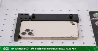 Mổ bụng iPhone, bóc trần lý do thay kính lưng tốn kém