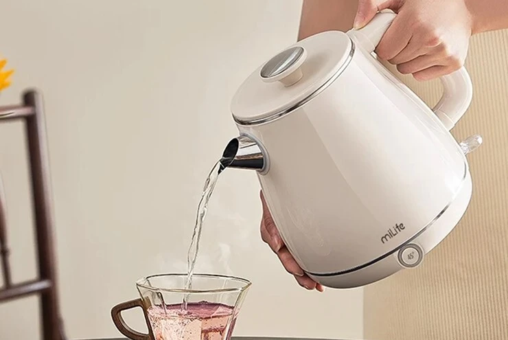Muốn tiết kiệm điện, đừng mắc những sai lầm này khi dùng ấm siêu tốc Muốn tiết kiệm điện, đừng mắc những sai lầm này khi dùng ấm siêu tốc