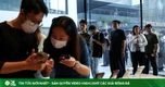 Nên mua điện thoại qua mạng hay tại cửa hàng?
