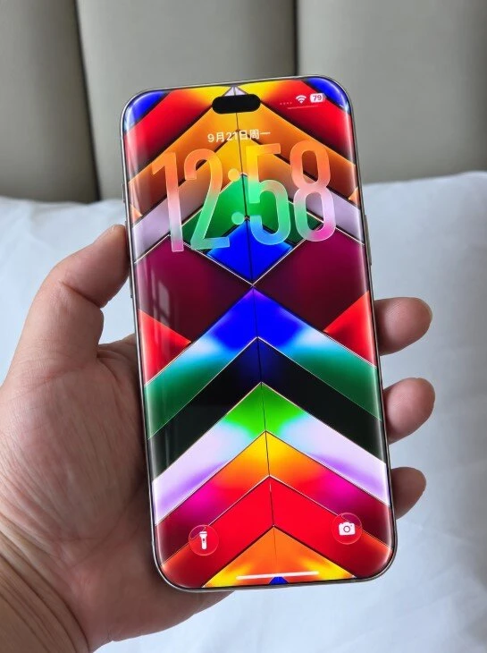 Ngoại hình của iPhone 20 Pro được tiết lộ Ngoại hình của iPhone 20 Pro được tiết lộ