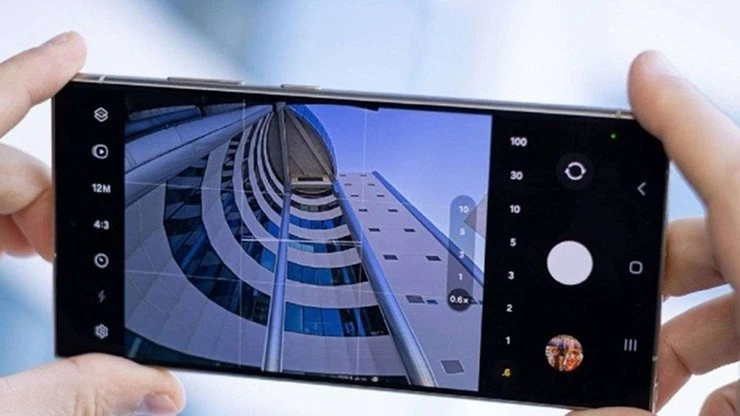 Galaxy S25 Ultra được hưởng lợi từ các tính năng đáng giá trên Galaxy S26 Ultra