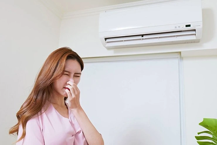 Nguyên nhân và cách xử lý điều hòa bốc mùi như tất bẩn dù đã vệ sinh