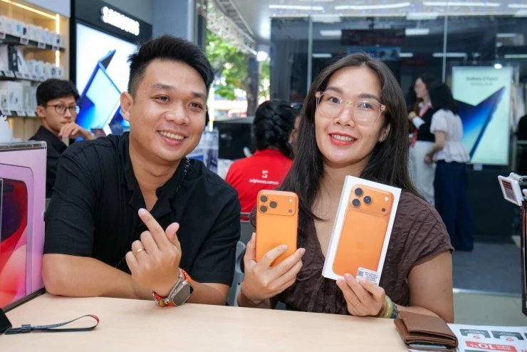 Nhà bán lẻ Việt vẫn chưa có lịch trình mở bán iPhone 18 Pro, iPhone 18 Pro Max