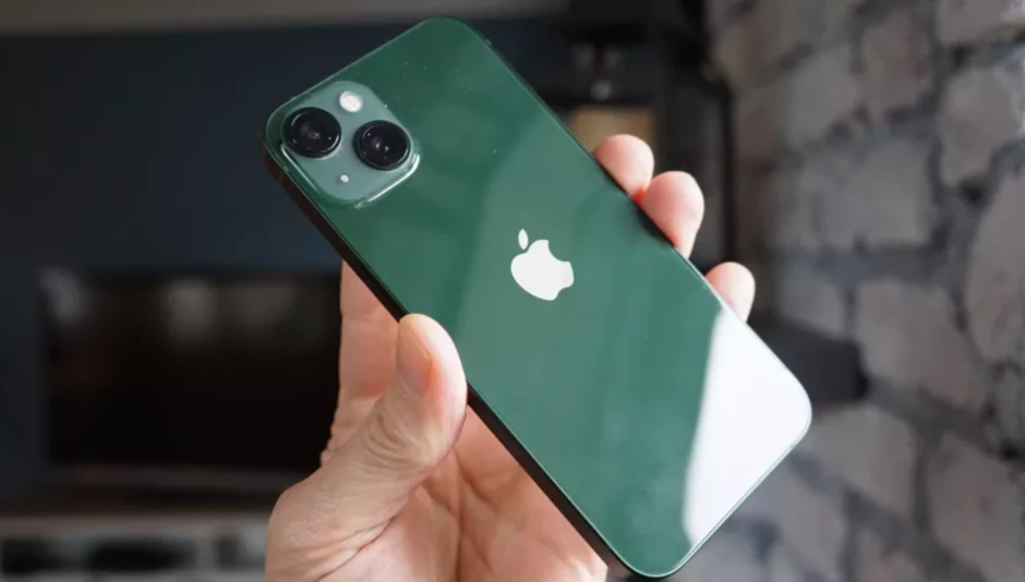 Nhiều iPhone đang giảm giá cực sâu trong tháng 10