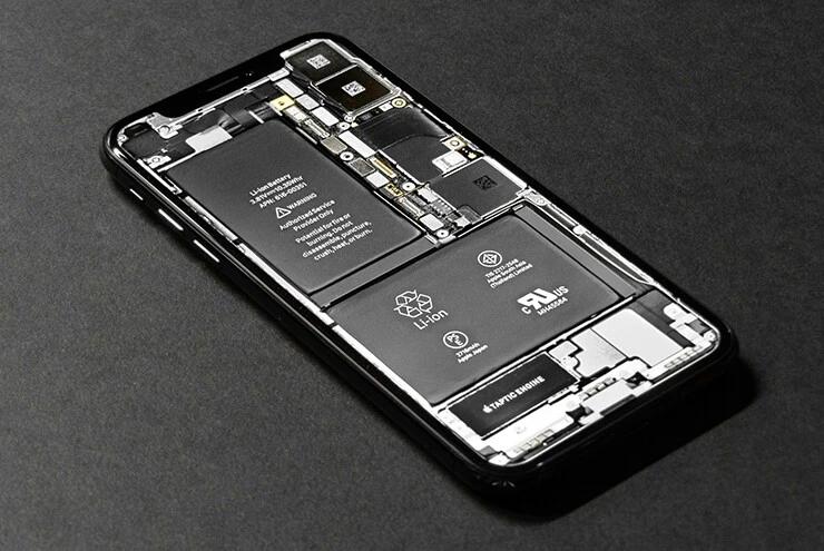 Nhiều người đang hiểu sai về hai chỉ số quan trọng của pin điện thoại