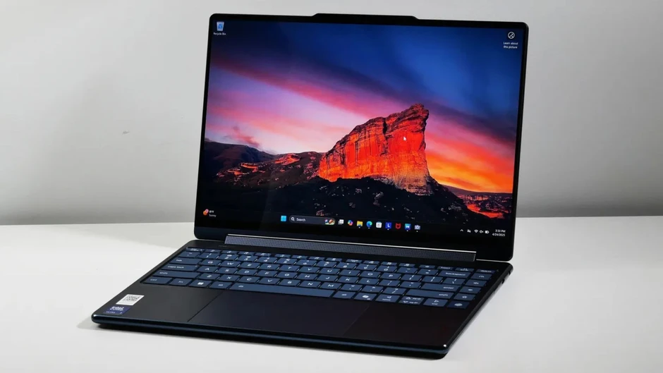 Những laptop pin “trâu” đáng chú ý nhất năm 2026
