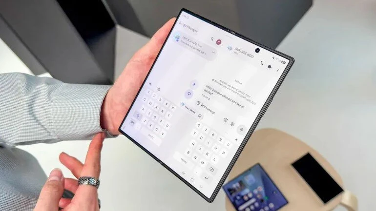 Samsung Galaxy Z Fold8 Ultra – smartphone màn hình gập cao cấp 2026
