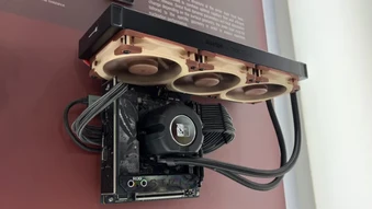 Noctua cuối cùng cũng ra mắt tản nhiệt nước AIO đầu tiên, nhưng giá thì khá "khoai"