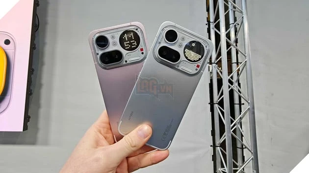 Nothing Phone (4a) Pro ra mắt, gây chú ý với thiết kế Glyph mới và giá 499 USD