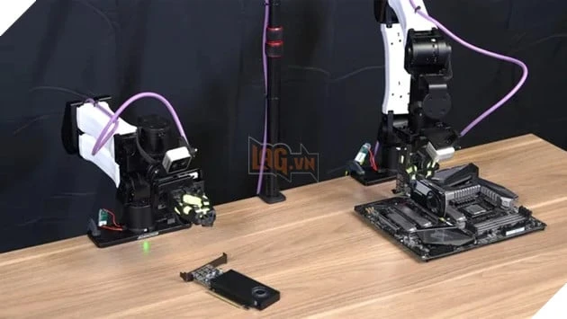 Nvidia trình diễn robot AI tự học lắp GPU và thực hiện các tác vụ phức tạp trong thế giới thực
