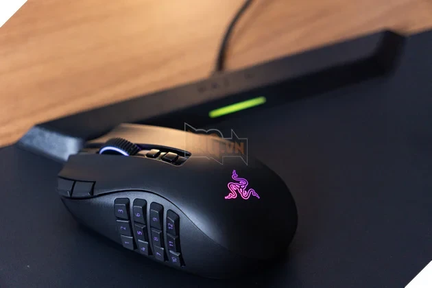Razer Naga V3 Pro Review: Chuột MMO “3 Trong 1” Cho Game Thủ