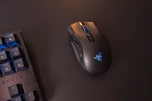 Razer Naga V3 Pro Review: Chuột MMO “3 Trong 1” Cho Game Thủ