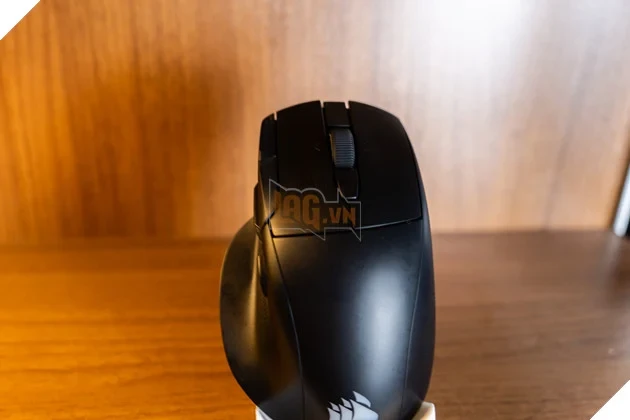 Review Corsair NIGHTSWORD v2 WIRELESS SD : Khi chuột gaming trở thành trung tâm điều khiển
