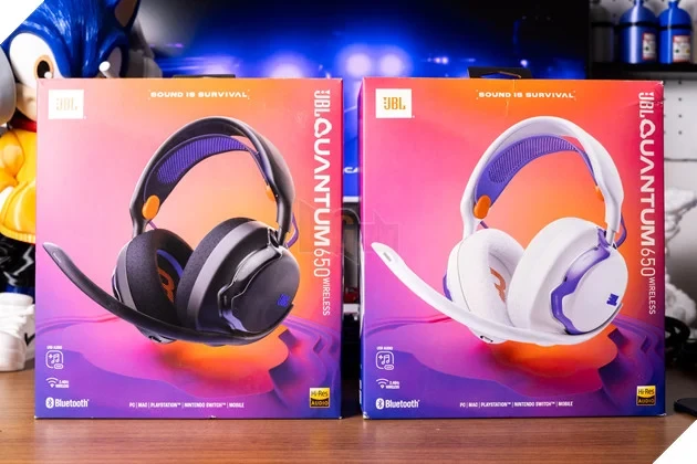 Review JBL Quantum 650 Wireless: Thiết kế khác biệt, pin tháo rời và chất âm sinh ra cho game thủ
